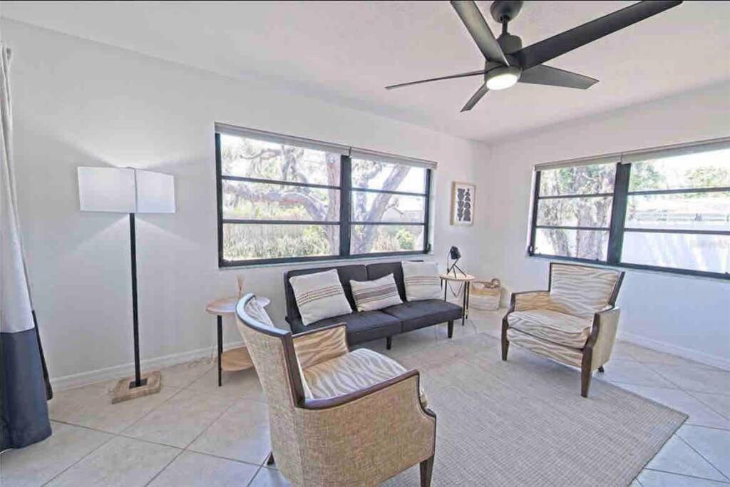 Villa Shamrock Park, Legacy Trail And Manasota Key! Venice Esterno foto