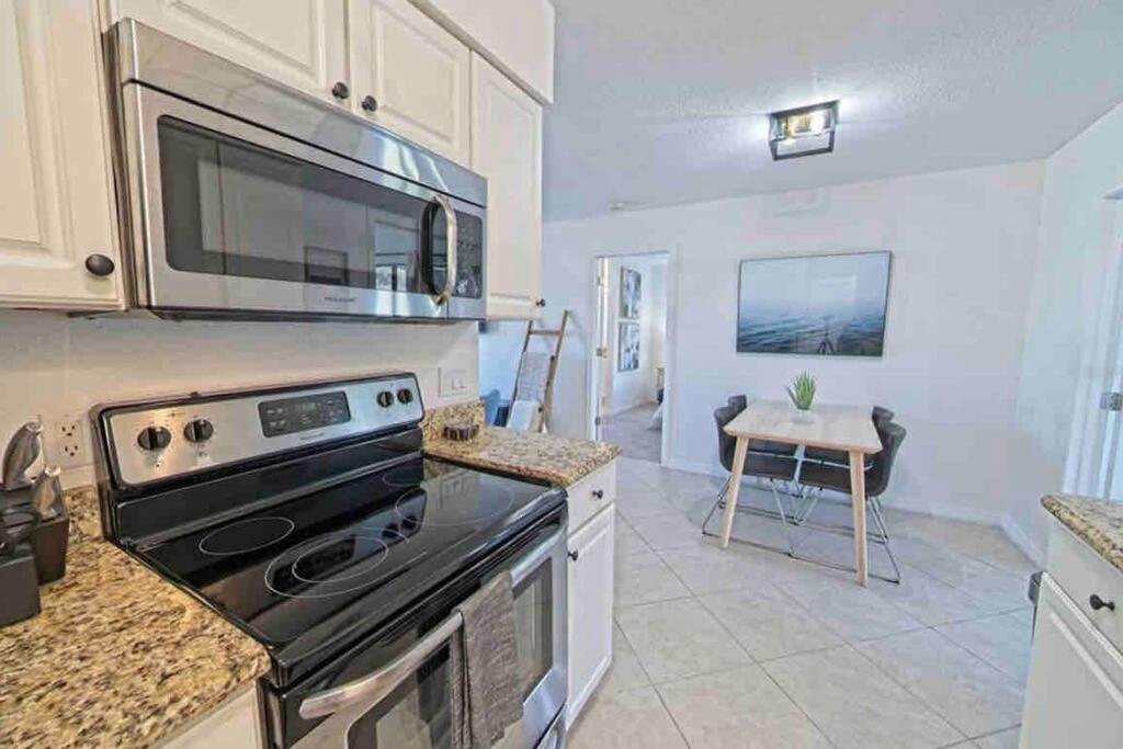 Villa Shamrock Park, Legacy Trail And Manasota Key! Venice Esterno foto